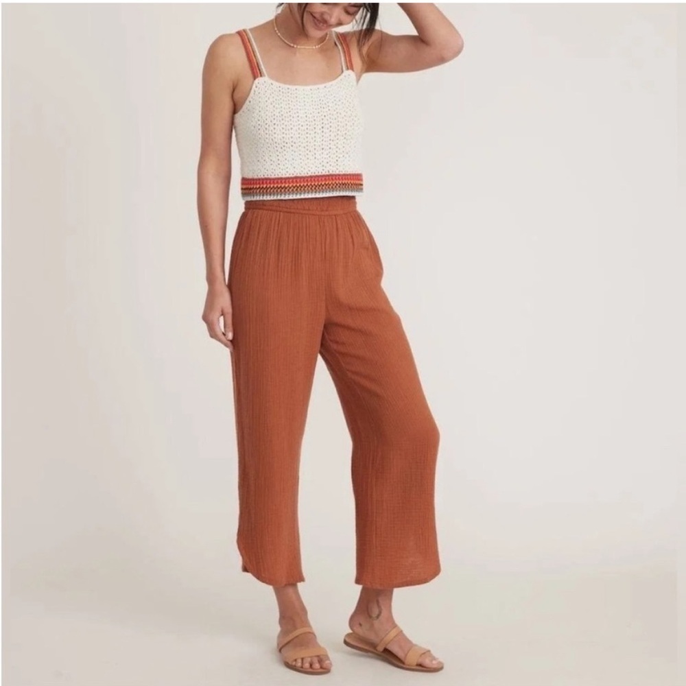 NEW Marine Layer Caro Cropped Crochet Tank
Ivory/ Multi Stripe Medium